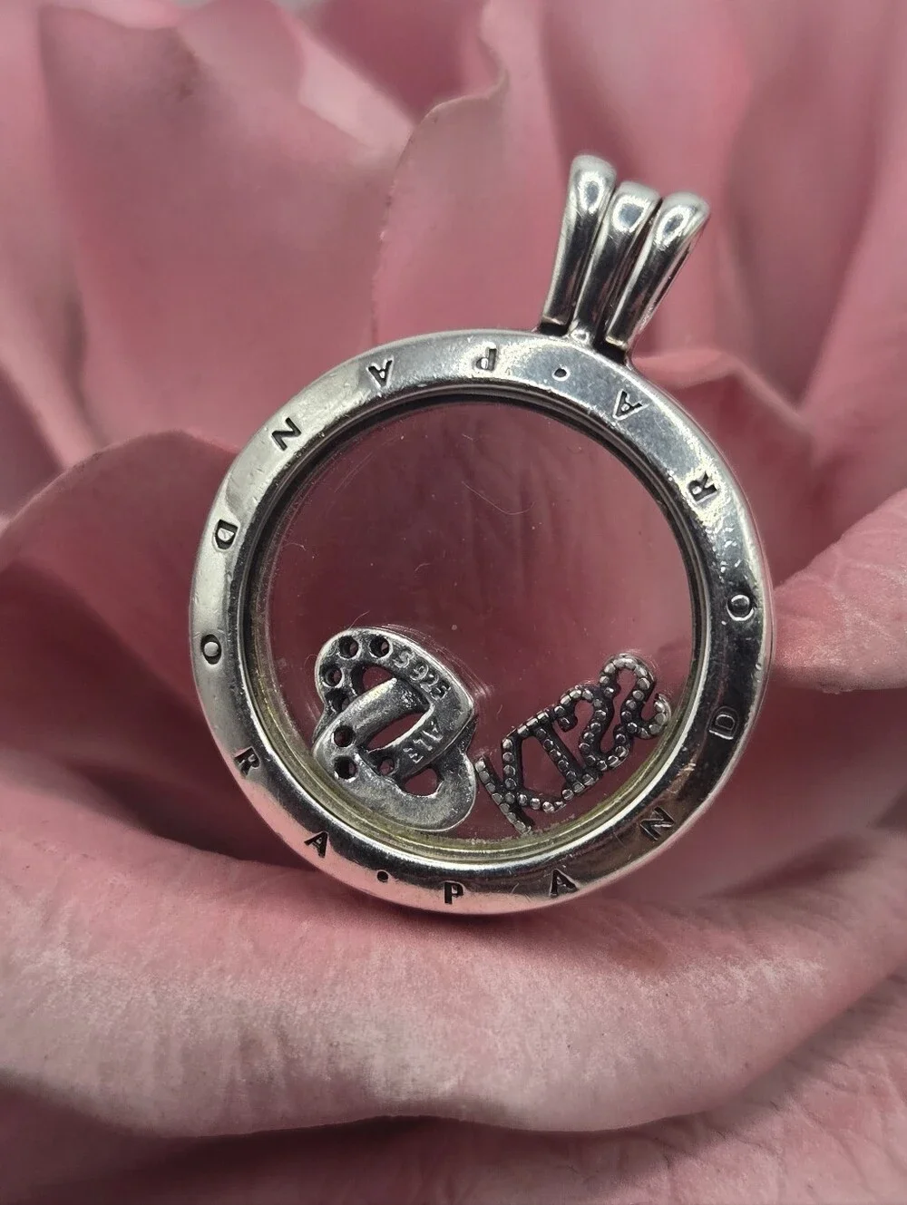 Pandora vintage good